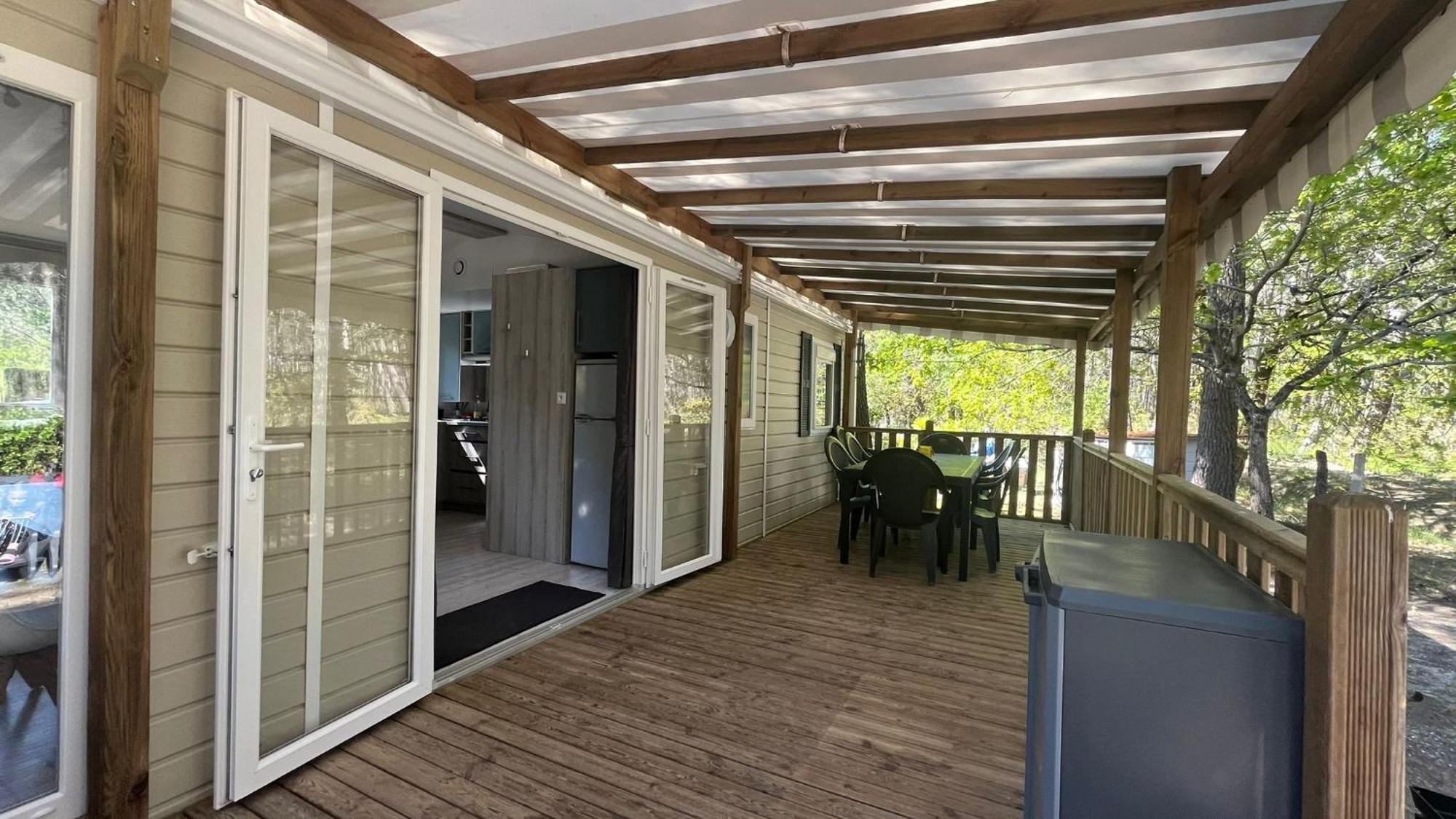 Sbvacances Mobil Home 3Ch 2Sdb Sur Magnifique Emplacement Avec Vue Sur La Foret Des Landes Saint-Julien-en-Born Exterior photo