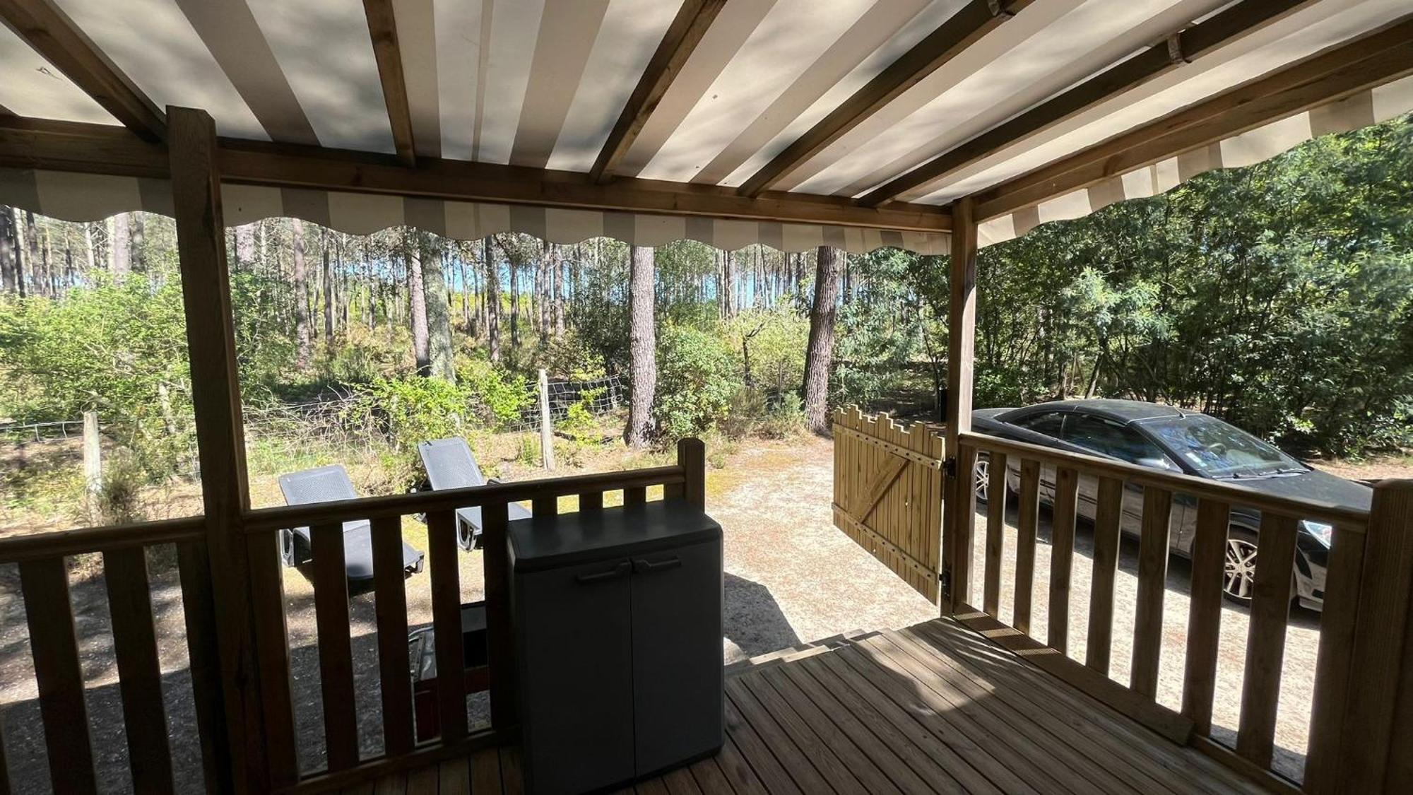 Sbvacances Mobil Home 3Ch 2Sdb Sur Magnifique Emplacement Avec Vue Sur La Foret Des Landes Saint-Julien-en-Born Exterior photo